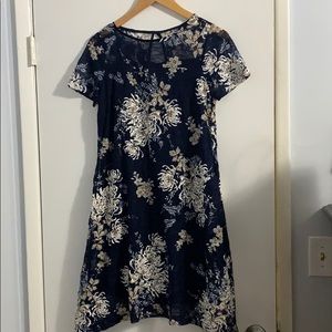 Roz and Ali navy blue flower dress NWOT